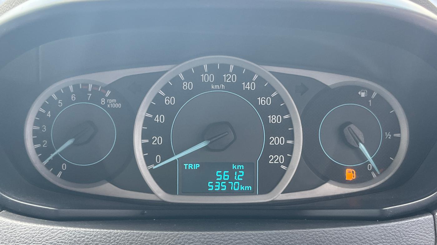 2016 Ford New Figo TITANIUM PLUS 1.2 PETROL, Petrol, Manual, 53,570 km, Odometer Image