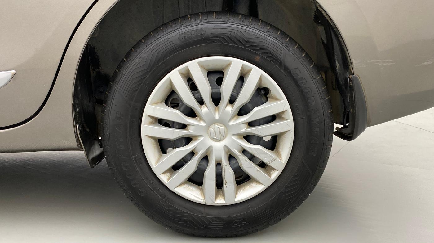 2017 Maruti Dzire VDI AMT, Diesel, Automatic, 83,991 km, Left Rear Wheel