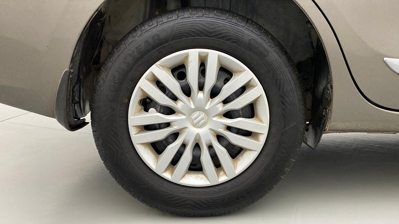 2017 Maruti Dzire VDI AMT, Diesel, Automatic, 83,991 km, Right Rear Wheel