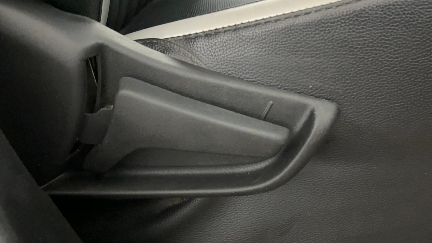 2020 Maruti S PRESSO VXI PLUS AMT, Petrol, Automatic, 42,863 km, Driver Side Adjustment Panel