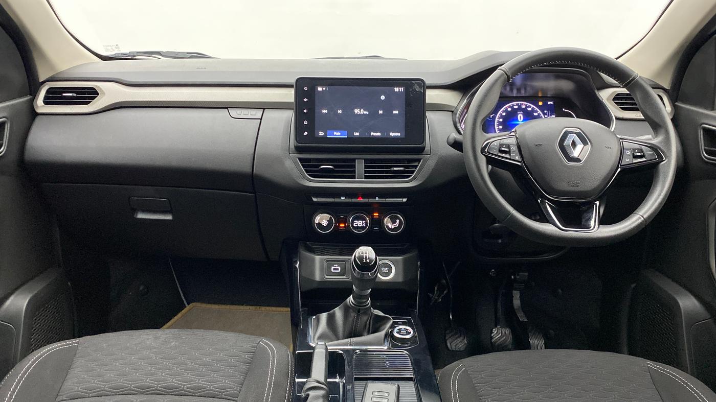 2021 Renault Kiger RXZ 1.0 MT, Petrol, Manual, 5,305 km, Dashboard
