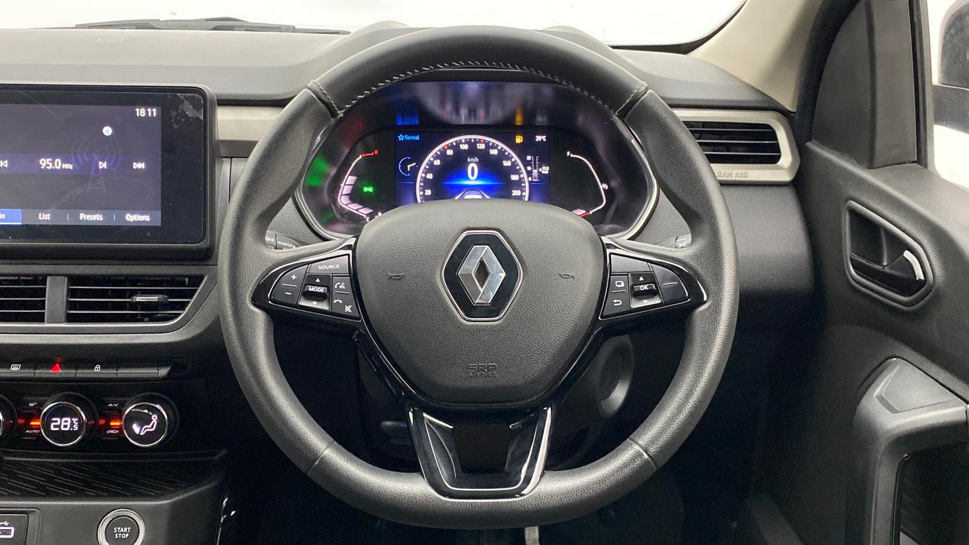 2021 Renault Kiger RXZ 1.0 MT, Petrol, Manual, 5,305 km, Steering Wheel Close Up