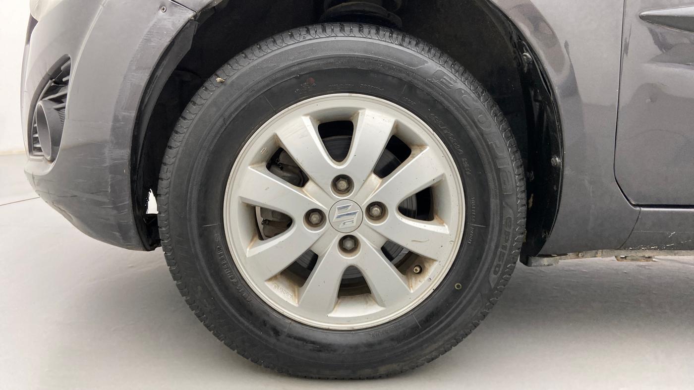 2014 Maruti Ritz ZXI, Petrol, Manual, 75,537 km, Left Front Wheel