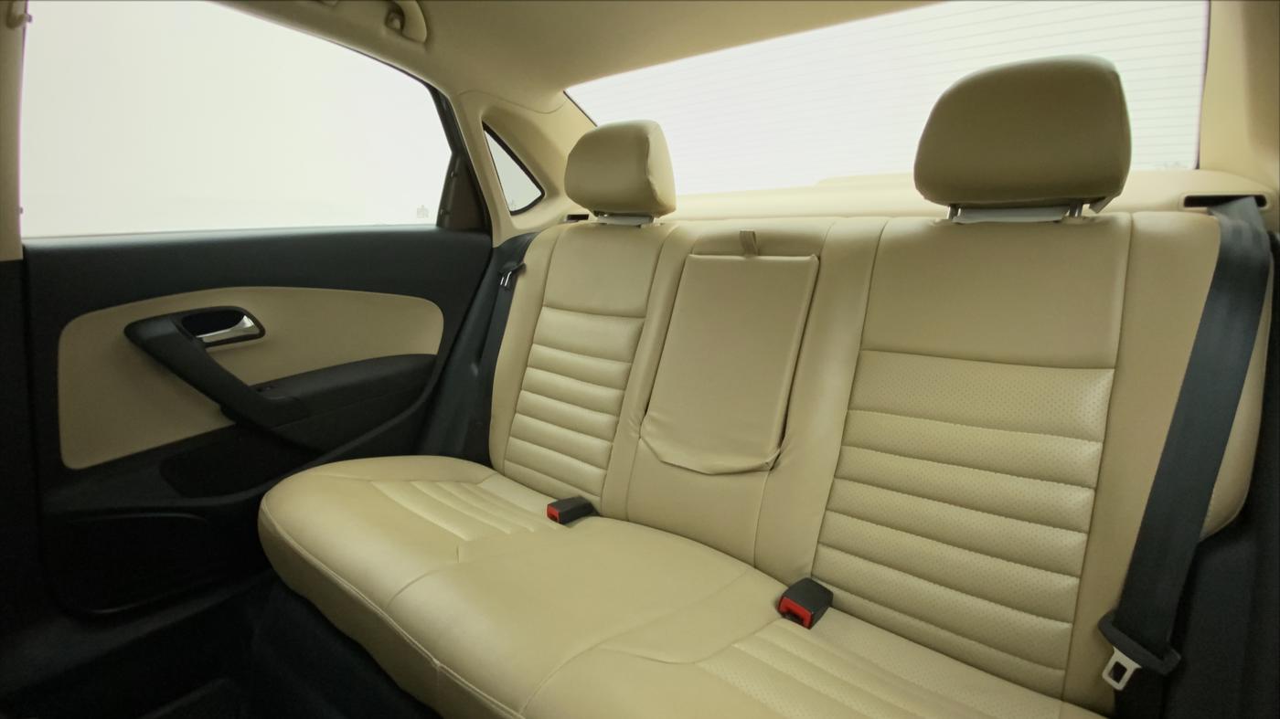 2020 Skoda Rapid 1.0 AMBITION TSI MT, Petrol, Manual, 29,260 km, Right Side Rear Door Cabin