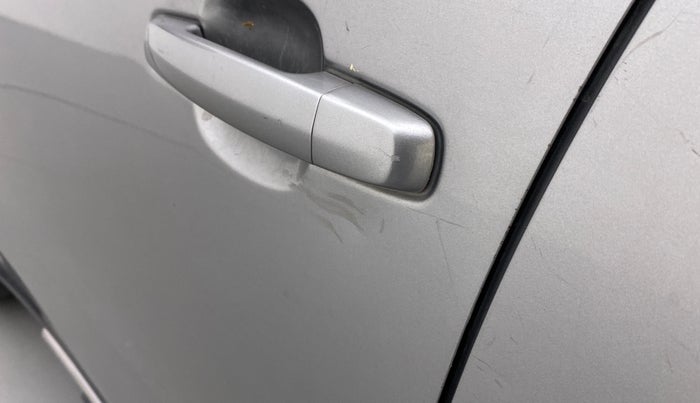 2018 Maruti Vitara Brezza VDI, Diesel, Manual, 70,921 km, Front passenger door - Slightly dented