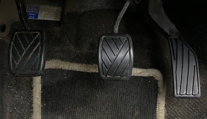 2018 Maruti Vitara Brezza VDI, Diesel, Manual, 70,921 km, Pedals