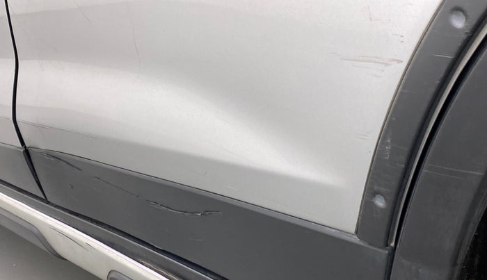 2018 Maruti Vitara Brezza VDI, Diesel, Manual, 70,921 km, Rear left door - Slightly dented