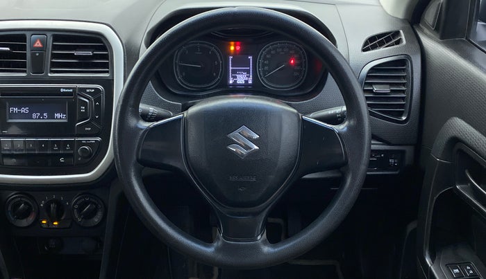 2018 Maruti Vitara Brezza VDI, Diesel, Manual, 70,921 km, Steering Wheel Close Up