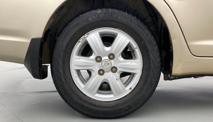 2011 Maruti Swift Dzire ZDI, Diesel, Manual, 47,398 km, Right Rear Wheel