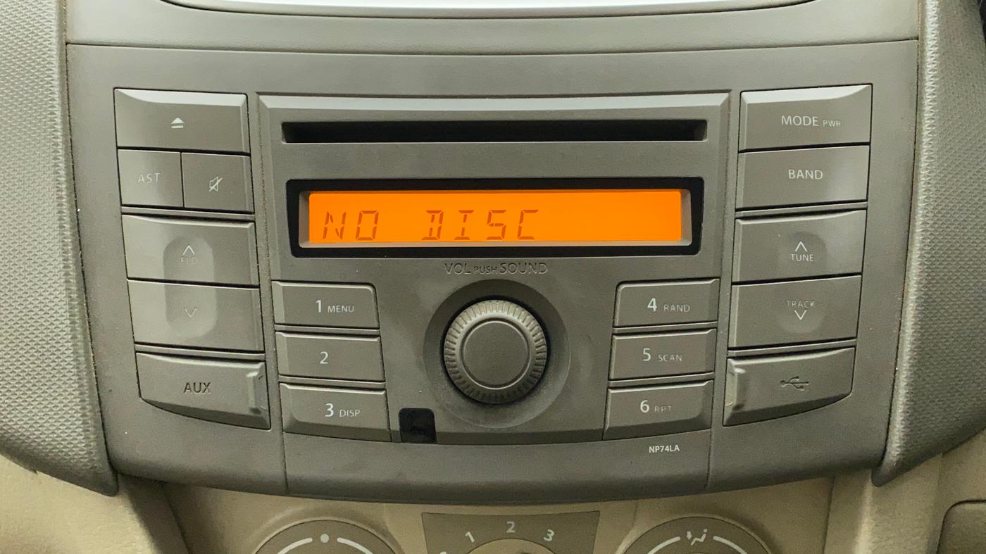 2014 Maruti Ertiga VXI, Petrol, Manual, 31,911 km, Infotainment System