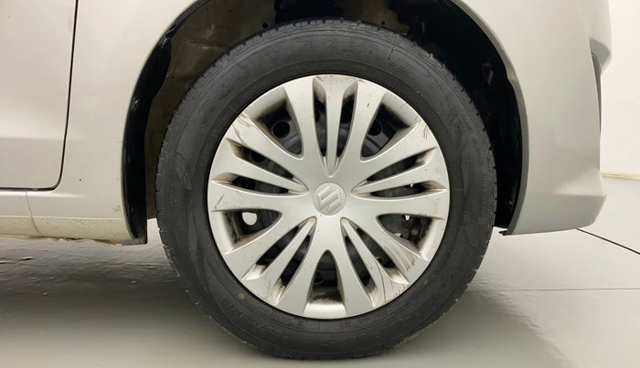 2014 Maruti Ertiga VXI, Petrol, Manual, 31,911 km, Right Front Wheel