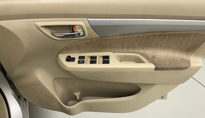2014 Maruti Ertiga VXI, Petrol, Manual, 31,911 km, Driver Side Door Panels Control