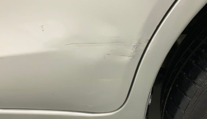 2014 Maruti Ertiga VXI, Petrol, Manual, 31,911 km, Rear left door - Slight discoloration