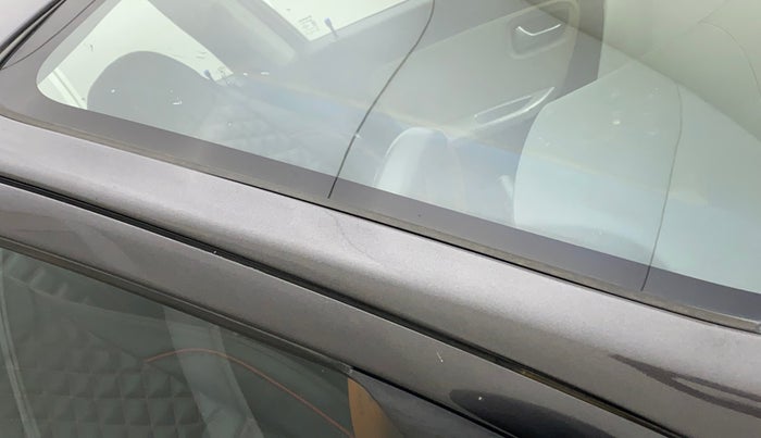 2016 Maruti Alto K10 VXI, Petrol, Manual, 52,195 km, Right A pillar - Minor scratches