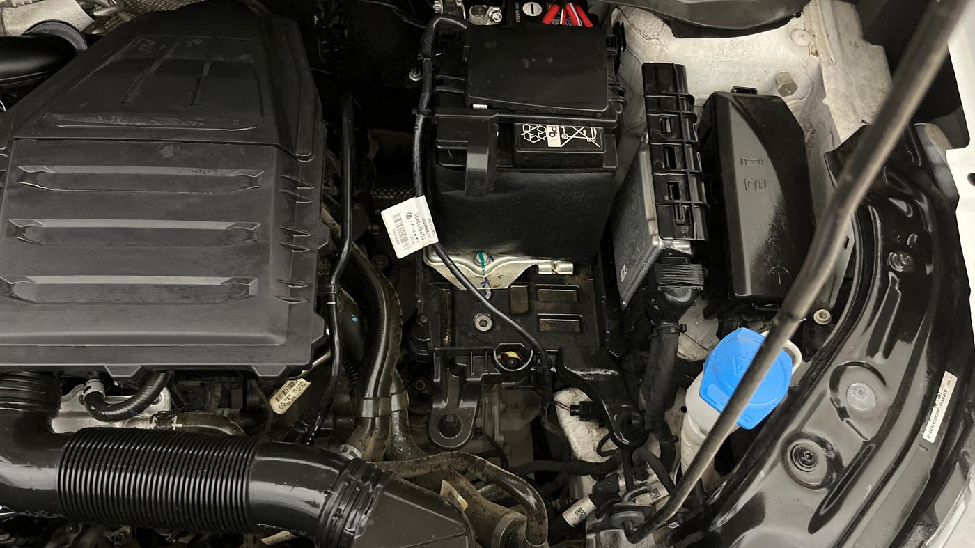 2025 Volkswagen TAIGUN GT Line 1.0L TSI MT, Petrol, Manual, 6,281 km, Engine View - Left