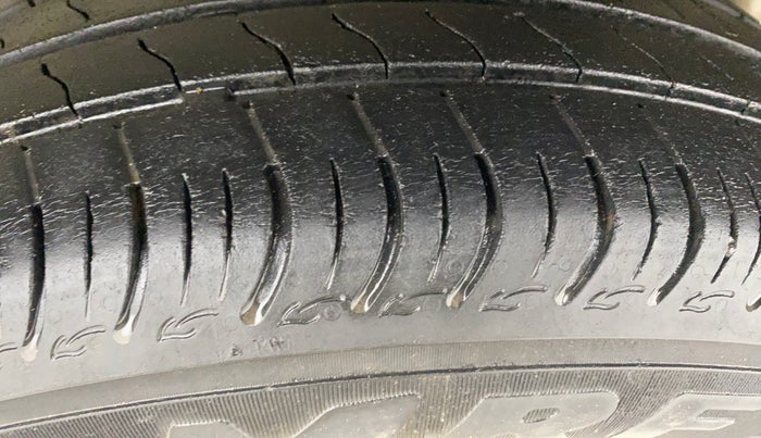 2021 Maruti S PRESSO VXI PLUS AMT, Petrol, Automatic, 36,176 km, Left Rear Tyre Tread