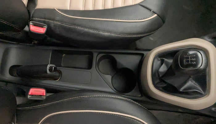 2015 Hyundai Grand i10 MAGNA 1.2 KAPPA VTVT, Petrol, Manual, 47,998 km, Gear Lever