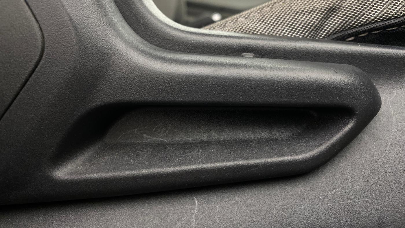 2025 Tata Tiago XZA, Petrol, Automatic, 9,271 km, Driver Side Adjustment Panel
