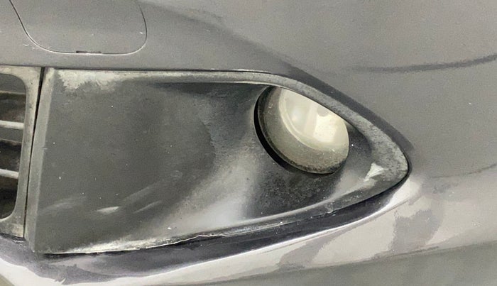 2017 Maruti Baleno ZETA PETROL 1.2, Petrol, Manual, 83,255 km, Left fog light - Not fixed properly