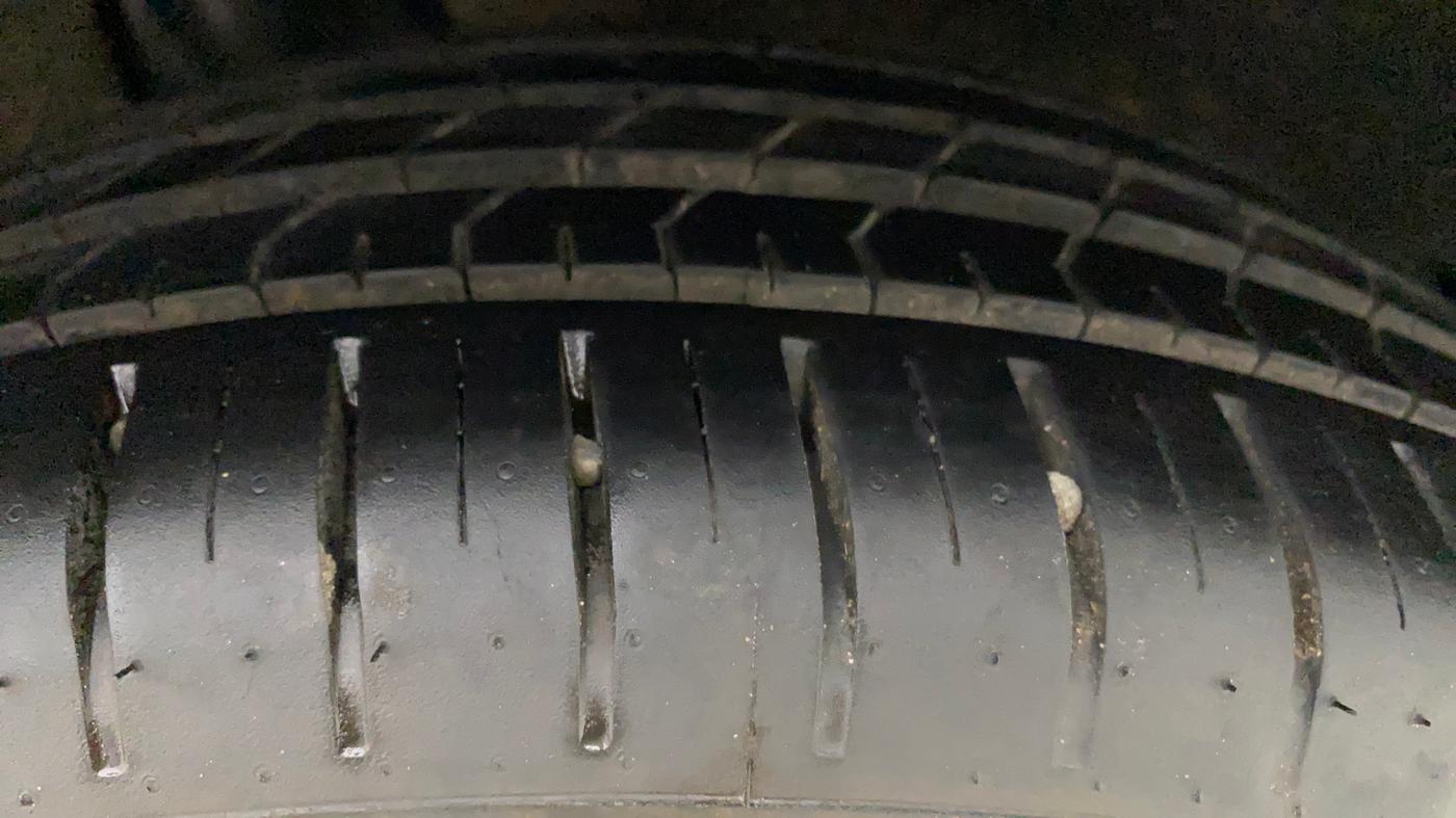 2017 Maruti Baleno ZETA PETROL 1.2, Petrol, Manual, 83,255 km, Right Rear Tyre Tread
