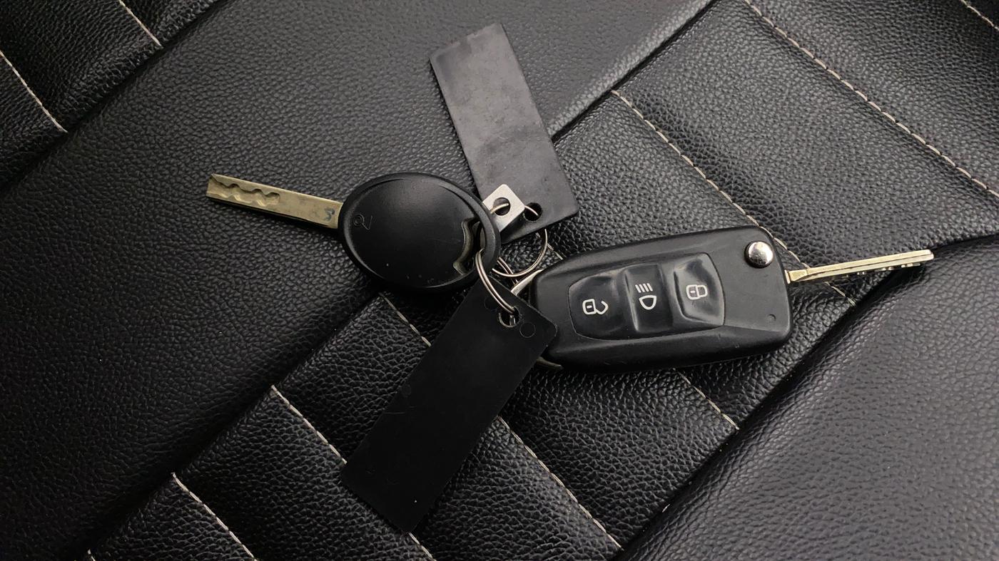 2020 Tata Tiago XZ PLUS PETROL, Petrol, Manual, 67,710 km, Key Close Up
