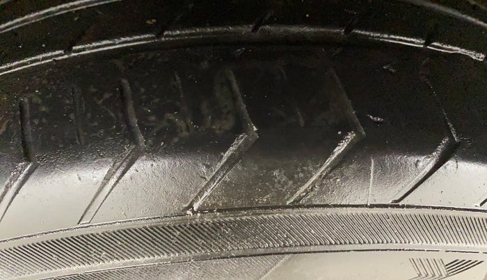 2020 Tata Tiago XZ PLUS PETROL, Petrol, Manual, 67,710 km, Left Front Tyre Tread