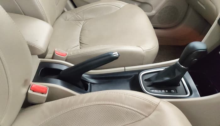 2021 Maruti Ciaz ALPHA  AT 1.5 SHVS PETROL, Petrol, Automatic, 37,832 km, Gear Lever