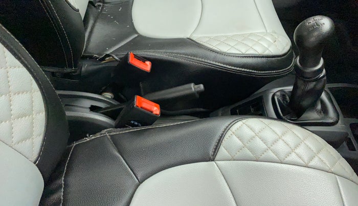 2016 Maruti Alto 800 LXI, Petrol, Manual, 94,541 km, Gear Lever