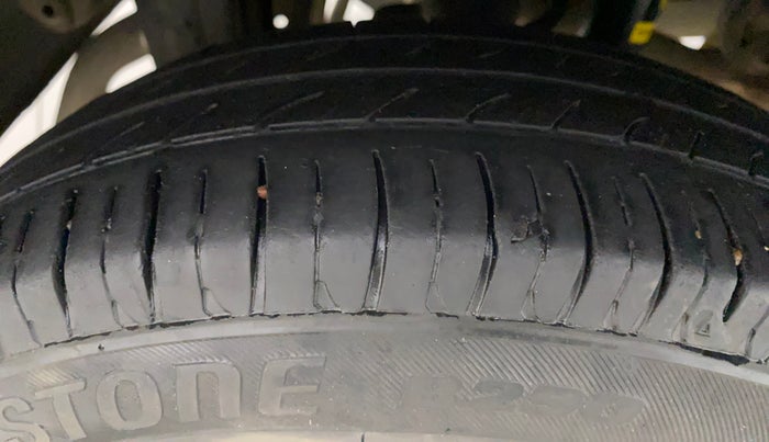 2016 Maruti Alto 800 LXI, Petrol, Manual, 94,541 km, Right Rear Tyre Tread