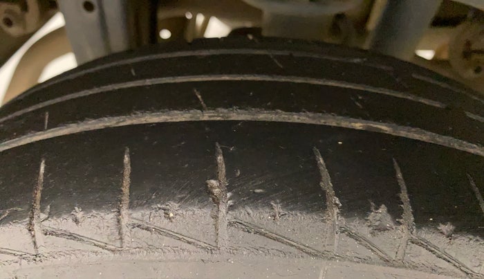 2020 Maruti Alto VXI, Petrol, Manual, 69,667 km, Right Rear Tyre Tread