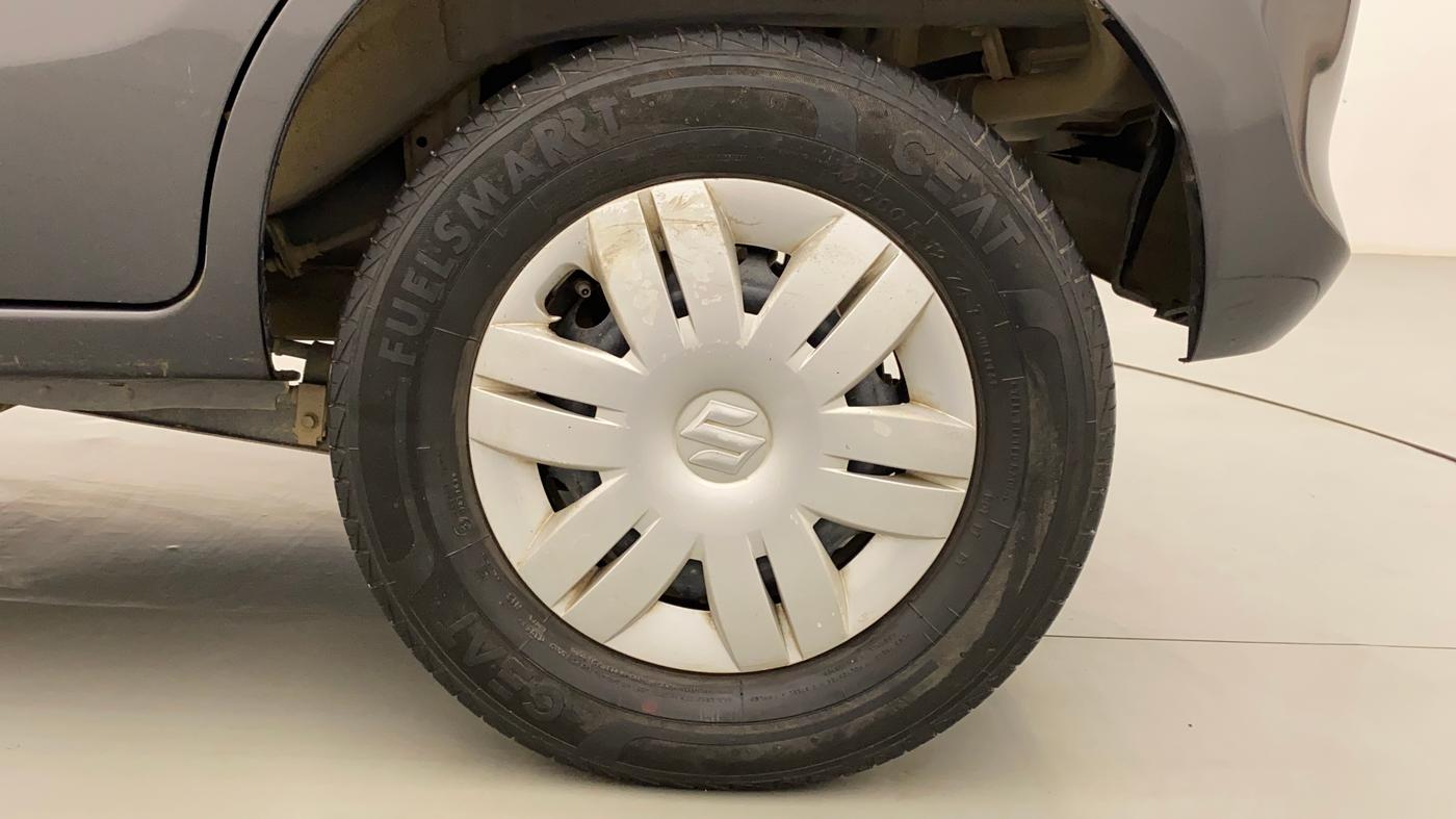 2020 Maruti Alto VXI, Petrol, Manual, 69,667 km, Left Rear Wheel