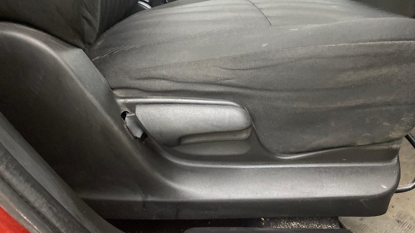 2014 Maruti Swift VXI, Petrol, Manual, 61,813 km, Driver Side Adjustment Panel
