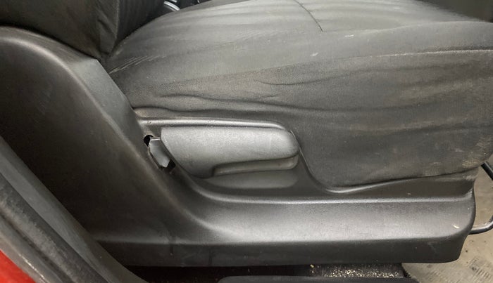 2014 Maruti Swift VXI, Petrol, Manual, 61,813 km, Driver Side Adjustment Panel