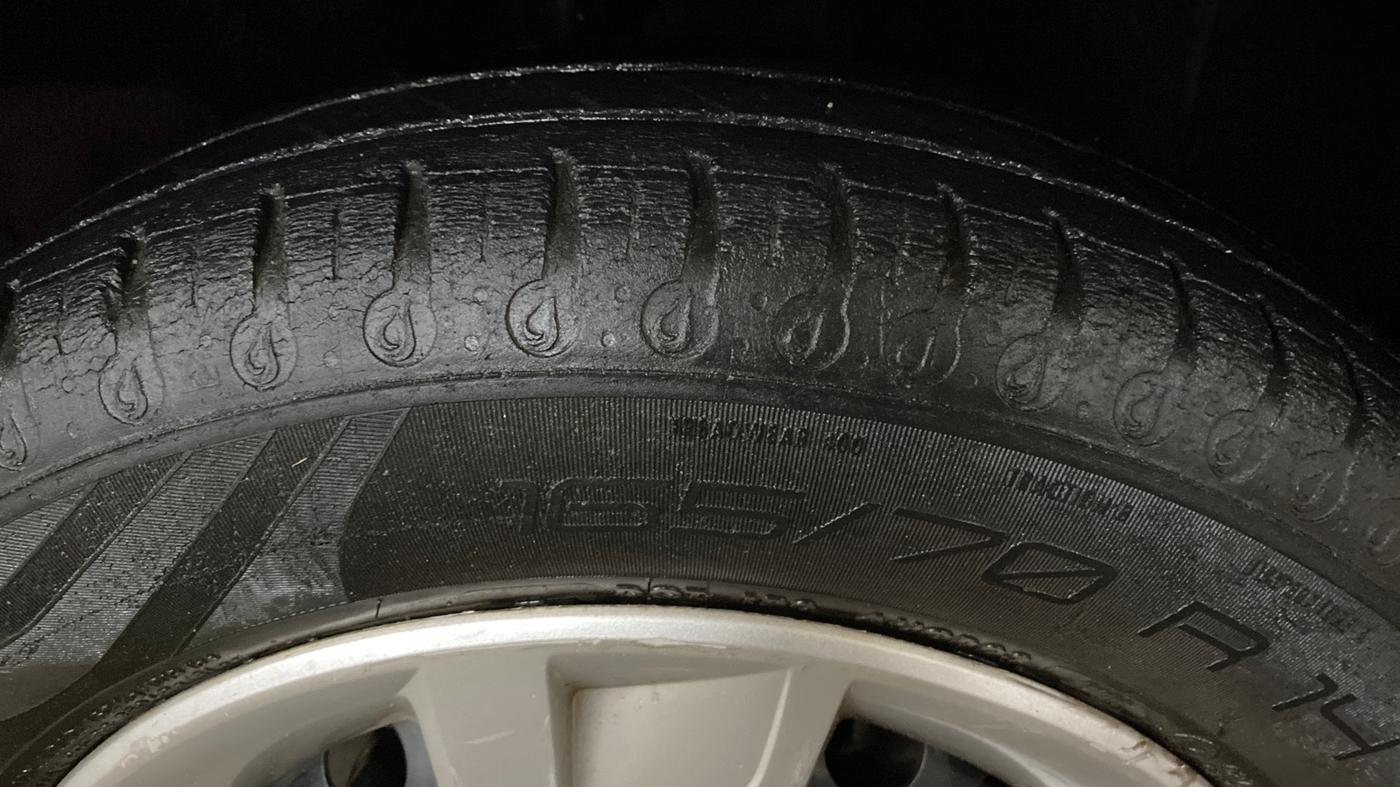 2021 Renault Kwid RXL, Petrol, Manual, 54,159 km, Right Front Tyre Tread
