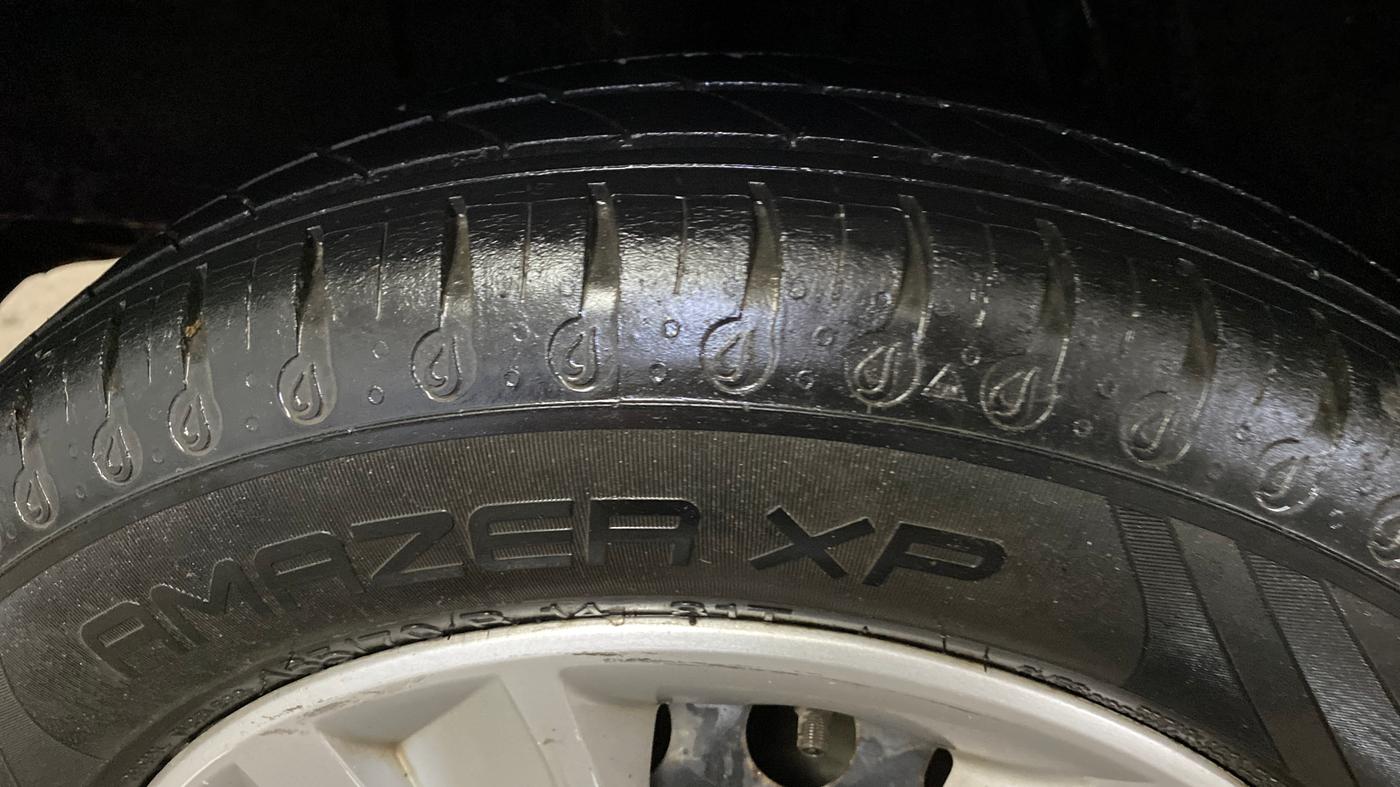 2021 Renault Kwid RXL, Petrol, Manual, 54,159 km, Right Rear Tyre Tread