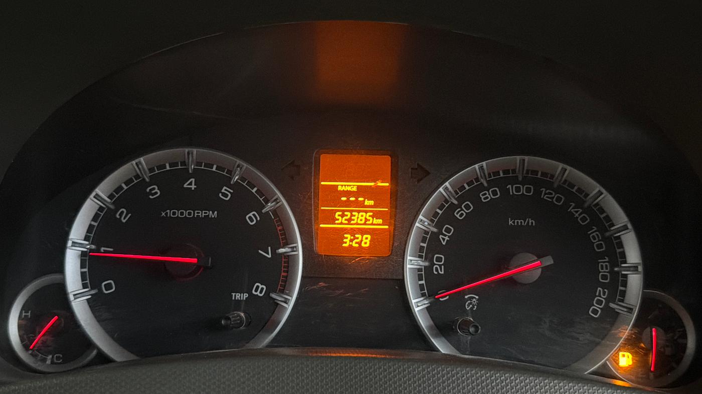 2015 Maruti Ertiga VXI, Petrol, Manual, 52,313 km, Odometer Image