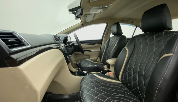 2018 Maruti Ciaz ZETA 1.4  AT PETROL, Petrol, Automatic, 59,079 km, Right Side Front Door Cabin