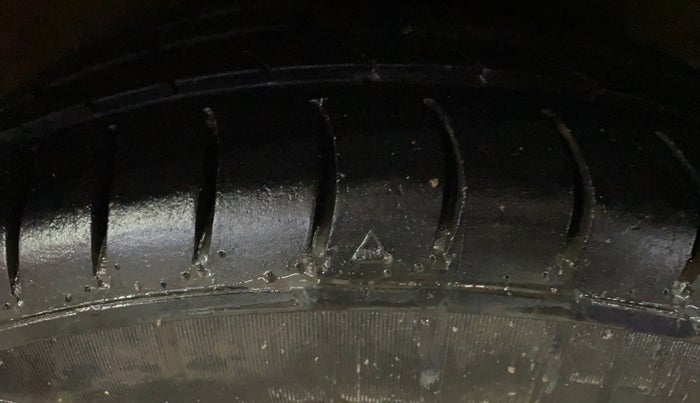 2014 Hyundai Xcent S 1.2, Petrol, Manual, 70,366 km, Left Rear Tyre Tread