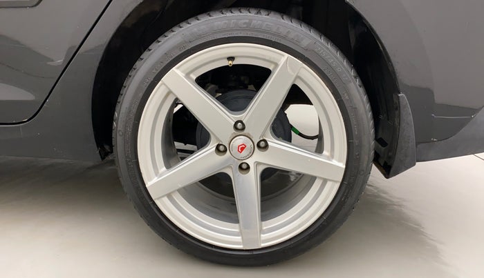 2021 Hyundai Verna SX 1.5 CRDI, Diesel, Manual, 18,823 km, Left Rear Wheel