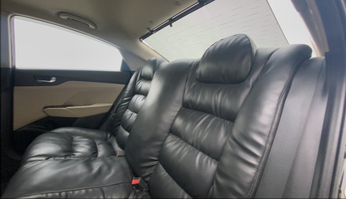 2021 Hyundai Verna SX 1.5 CRDI, Diesel, Manual, 18,823 km, Right Side Rear Door Cabin