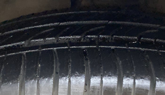 2020 Maruti Celerio VXI CNG D, CNG, Manual, 81,389 km, Right Front Tyre Tread