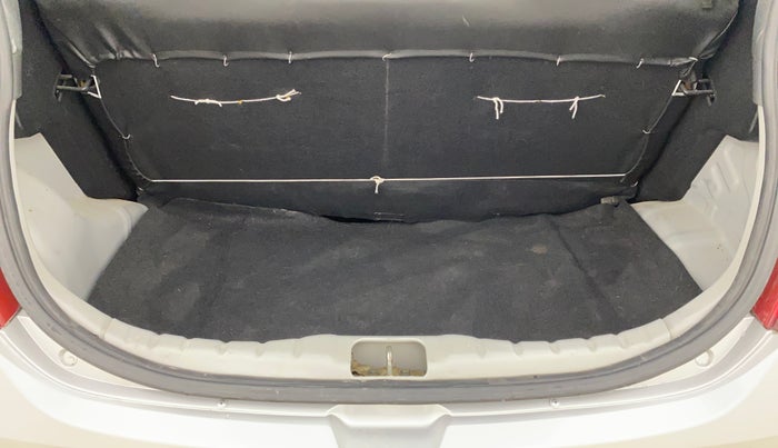 2016 Hyundai Eon ERA +, Petrol, Manual, 65,616 km, Boot Inside