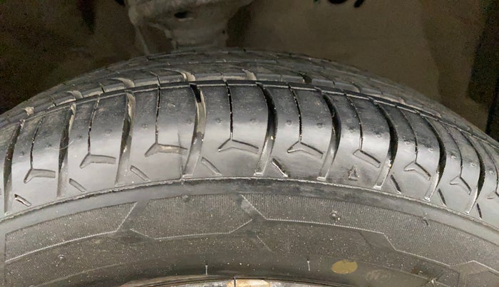 2017 Maruti Wagon R 1.0 VXI, Petrol, Manual, 41,273 km, Right Front Tyre Tread