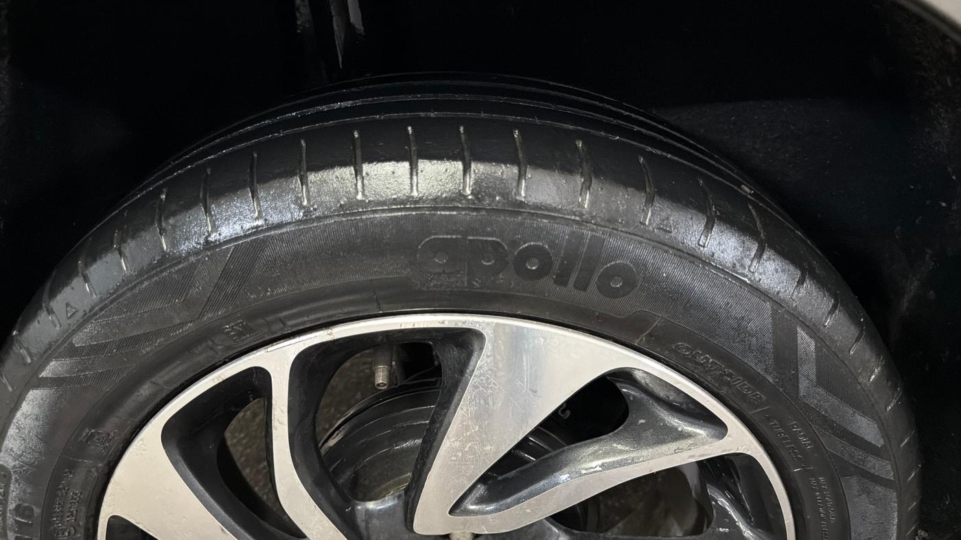 2020 Maruti Baleno ZETA PETROL 1.2, Petrol, Manual, 56,241 km, Right Rear Tyre Tread