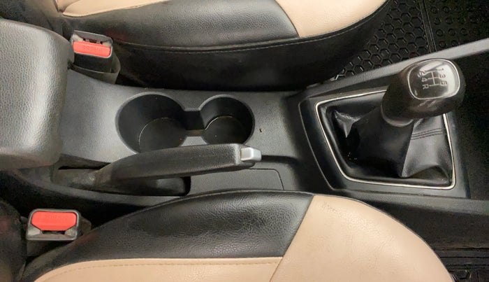 2018 Hyundai Elite i20 ASTA 1.2, Petrol, Manual, 57,097 km, Gear Lever