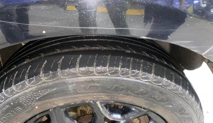 2016 Ford Ecosport TITANIUM 1.5L PETROL AT, Petrol, Automatic, 83,058 km, Right Front Tyre Tread