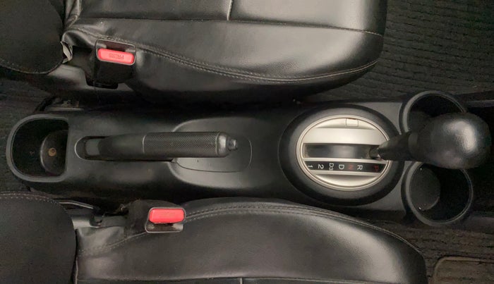 2017 Honda Brio VX AT, Petrol, Automatic, 50,114 km, Gear Lever