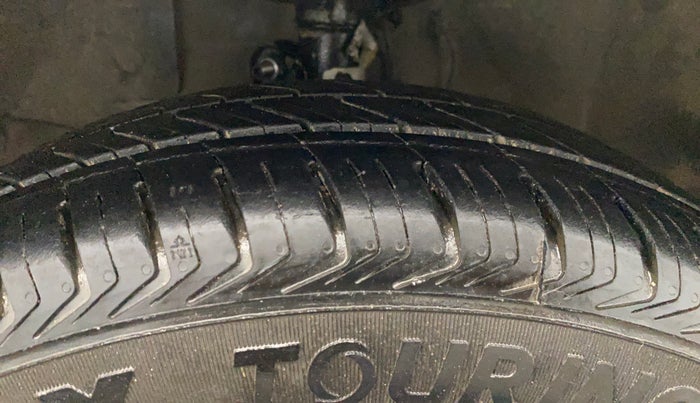 2017 Honda Brio VX AT, Petrol, Automatic, 50,114 km, Left Front Tyre Tread