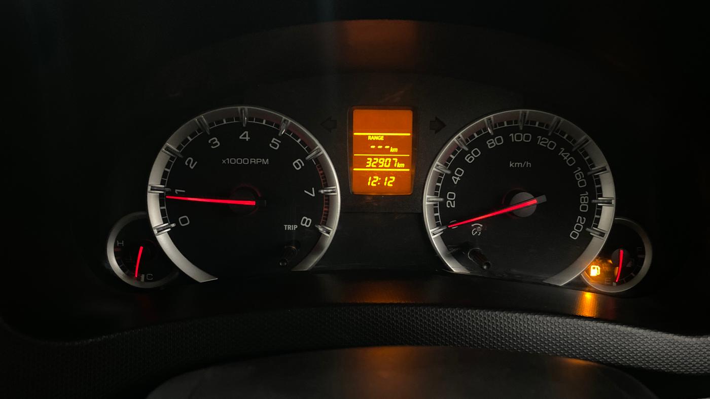 2014 Maruti Swift VXI, Petrol, Manual, 32,907 km, Odometer Image