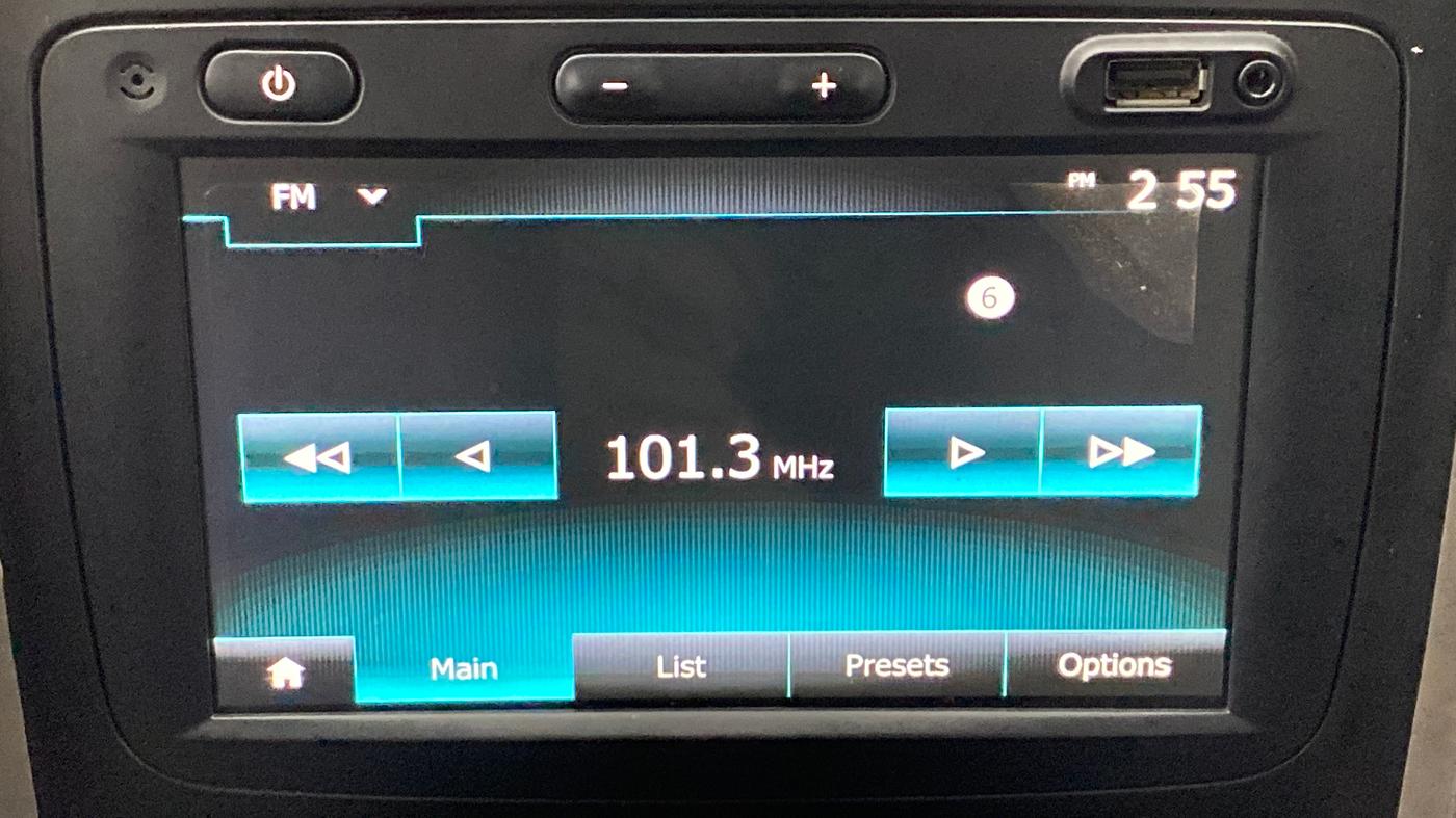2019 Renault Duster RXS 85 PS, Diesel, Manual, 49,125 km, Infotainment System